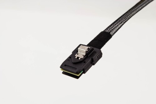Amphenol Mini-SAS Straght-to-Straight w/ Sidebands Cable